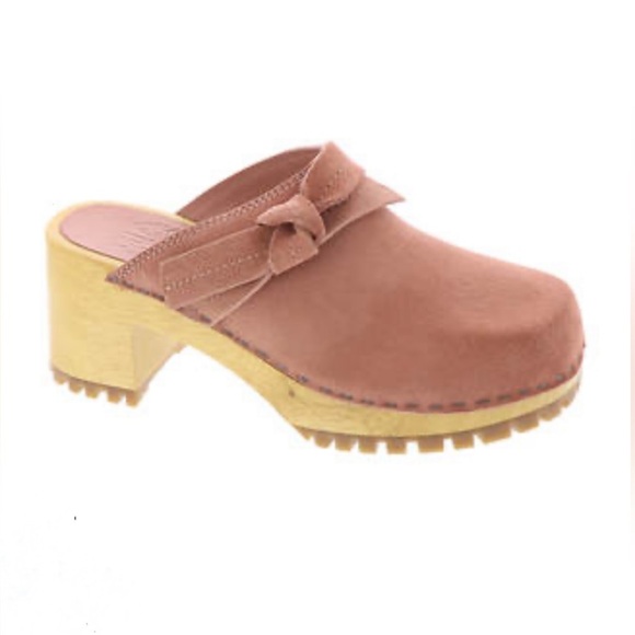 MIA Kamie Pink Suede Clogs NEW - Picture 1 of 11